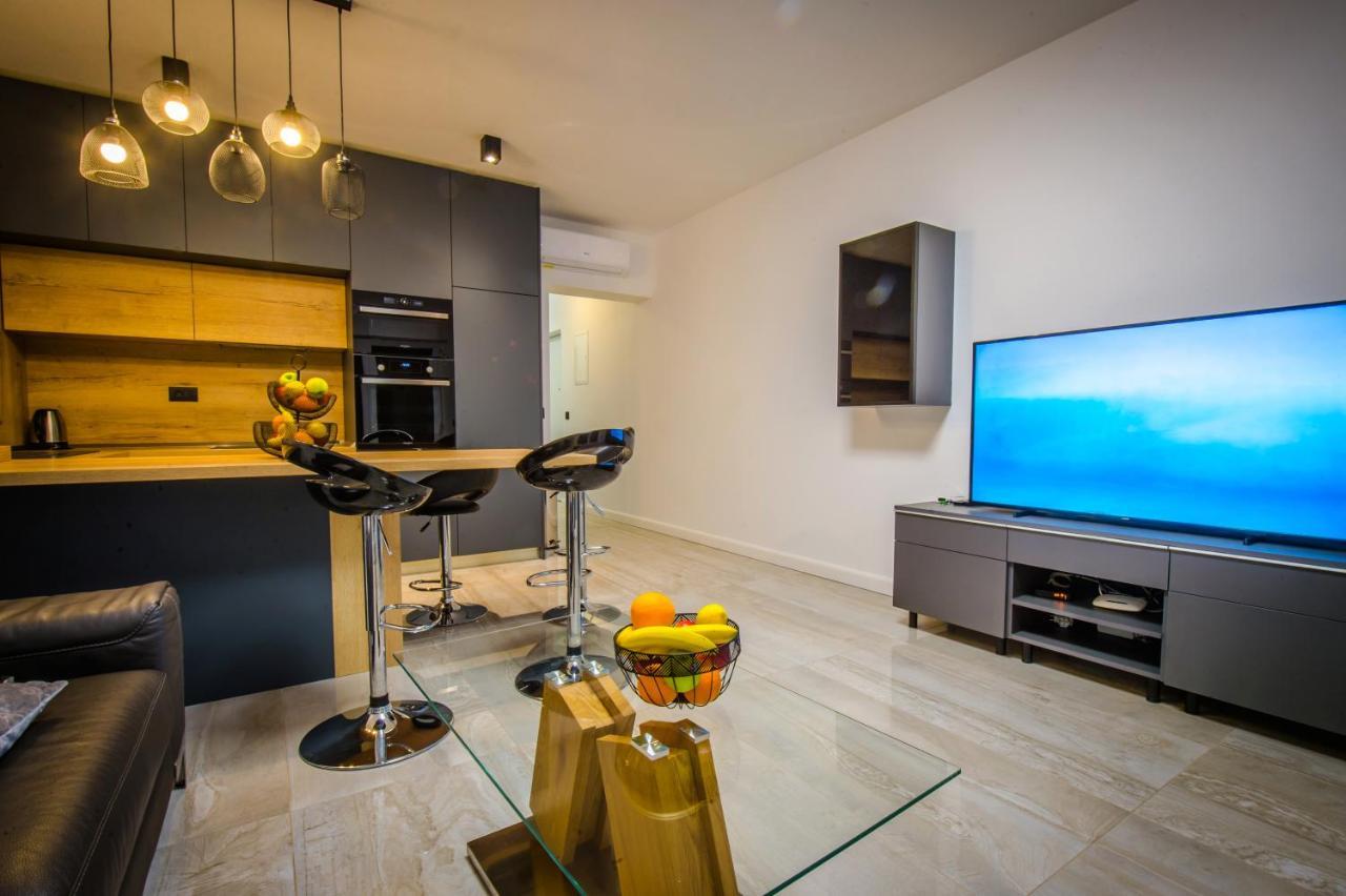 Luxury Vedran